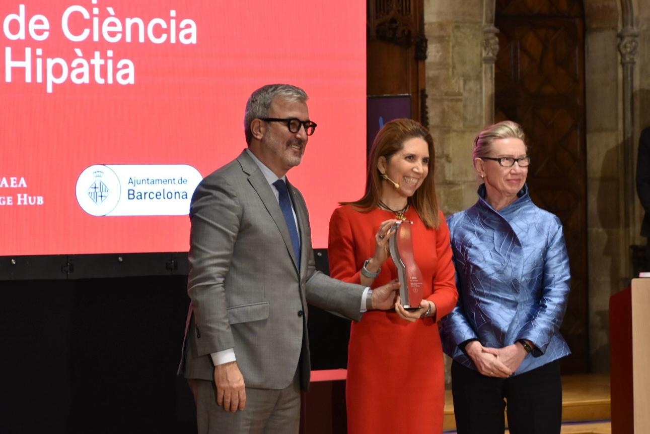 Nuria Oliver receives the 4th Barcelona Hipatia European Science Prize, at the Barcelona City Council on March 4th, 2024.